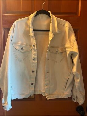 Oversized Cream Denim Jacket - Casual Button-Up Coat